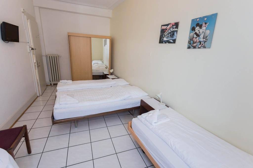 Stadthof Budget Hotel Basel City Center Luaran gambar